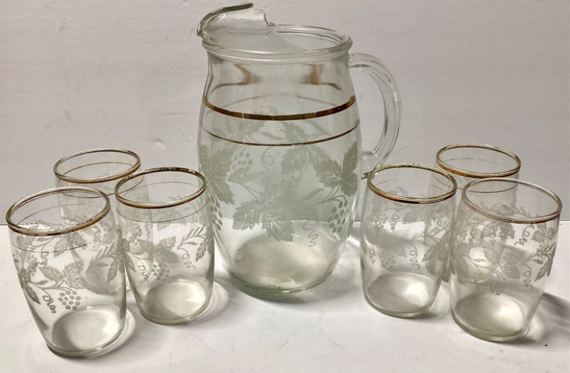 Photo 1 of VINTAGE JUICE PITCHER AND CUPS