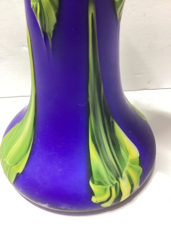 Photo 5 of ART GLASS 17” x 8”