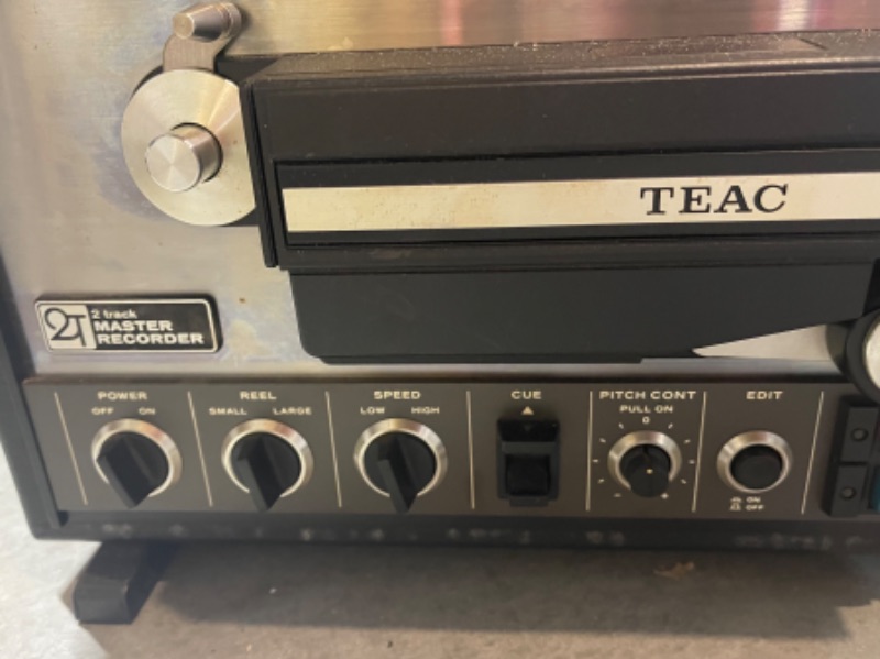 Photo 6 of TEAC 2TRAFK MASTER RECORDER 2T 