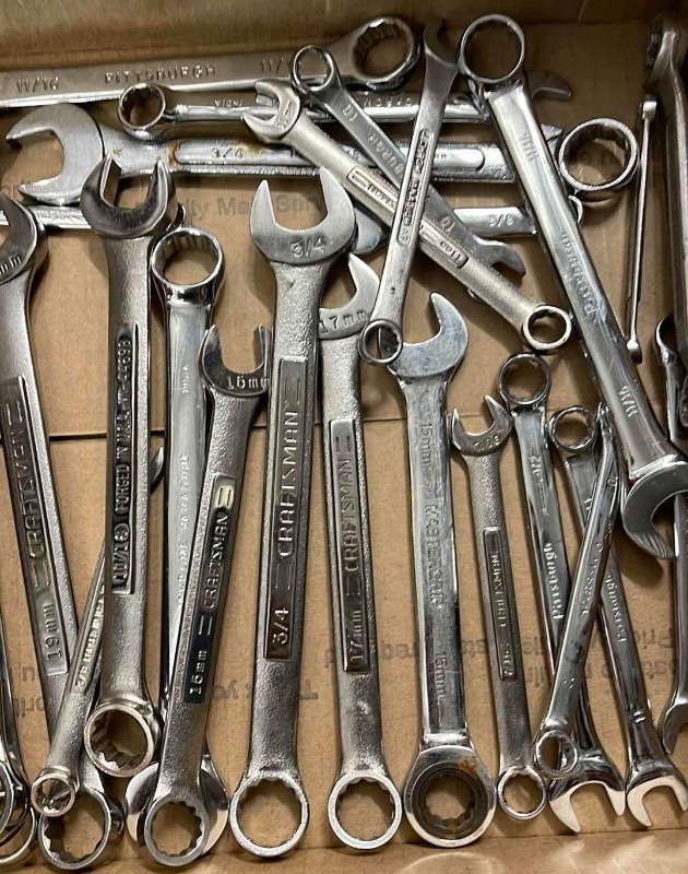 Photo 3 of WRENCHES - CRAFTSMAN AND MORE