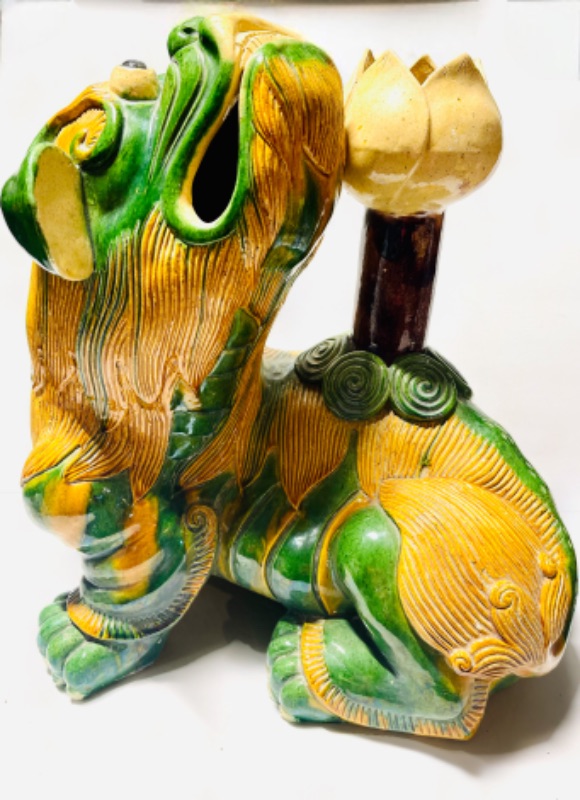 Photo 1 of VERY RARE MAJOLICA FOO DOG PLANT STAND MADE IN THE PEOPLES REPUBLIC OF CHINA