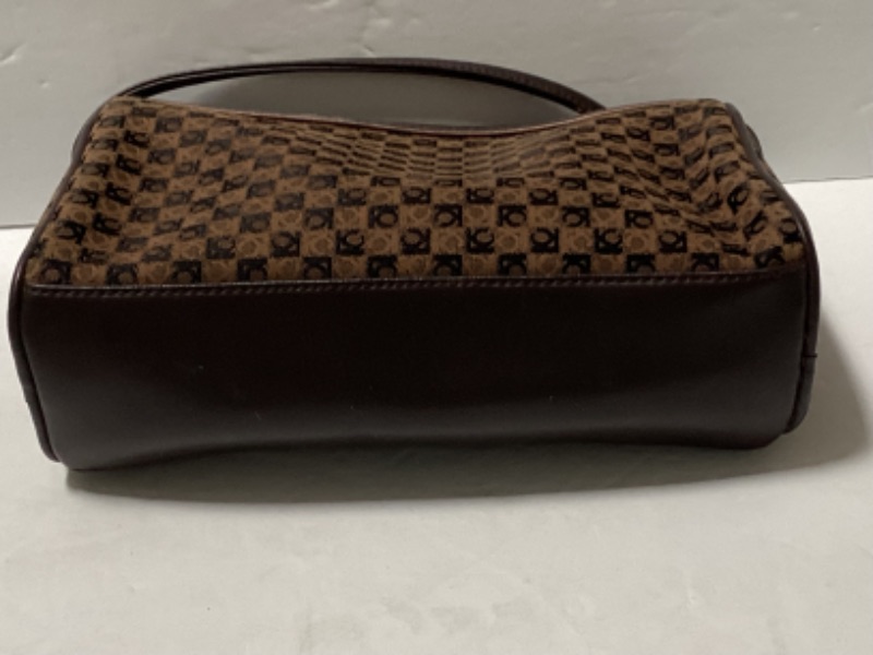 Photo 4 of LIZ CLAIBORNE SMALL PATTERNED HANDBAG