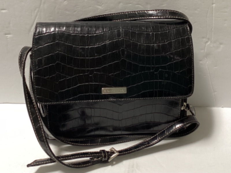 Photo 1 of LIZ CLAIBORNE BLACK TEXTURED HANDBAG/ SHOULDER BAG NIP