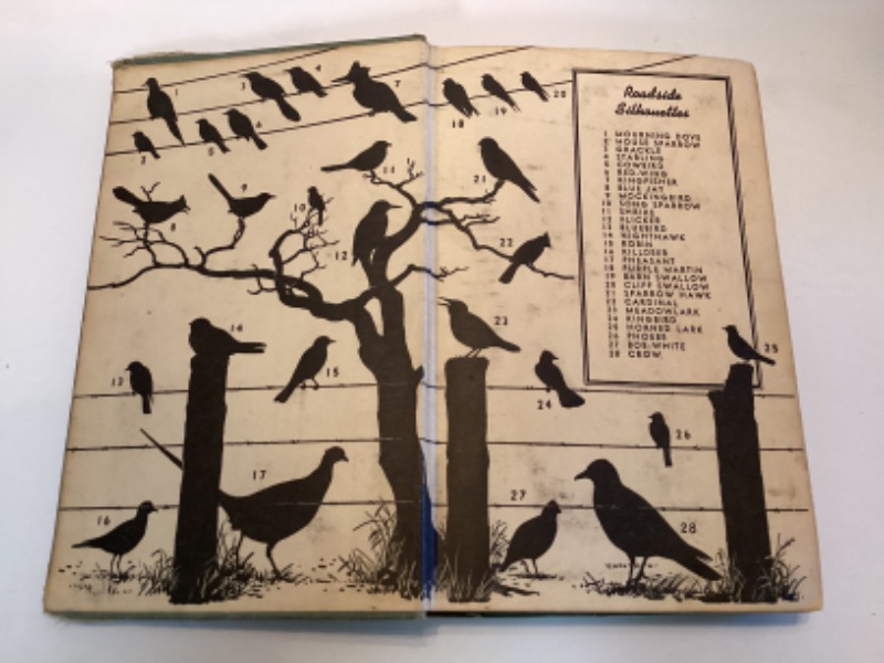 Photo 2 of VINTAGE - A FIELD GUIDE TO THE BIRDS - TEXT & ILLUSTRATIONS BY ROGER TORY PETERSON