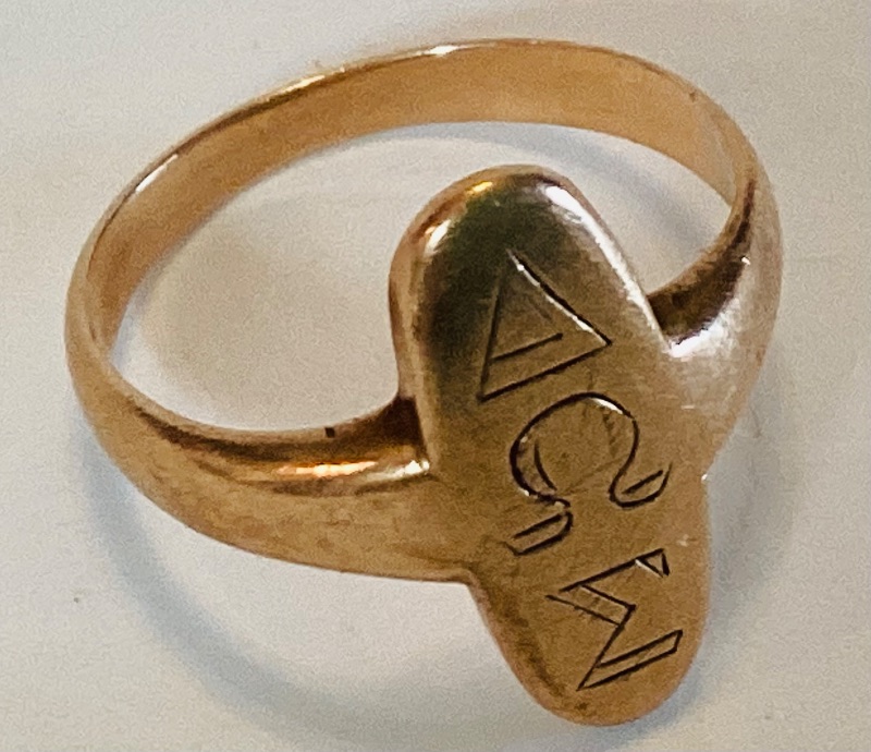 Photo 1 of 14K GOLD SORORITY RING TW- 2.8g