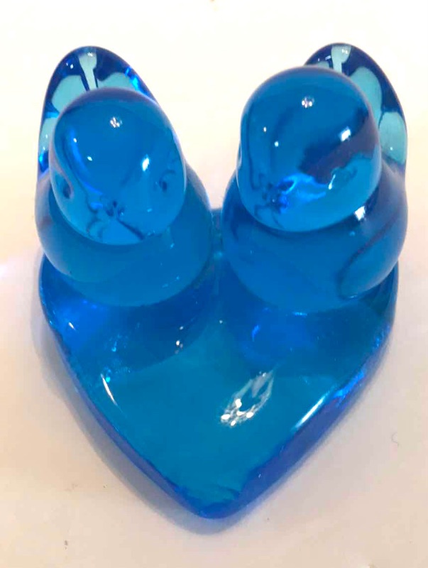 Photo 4 of VINTAGE LEO WARD SIGNED HANDBLOWN ART GLASS BLUEBIRDS OF HAPPINESS