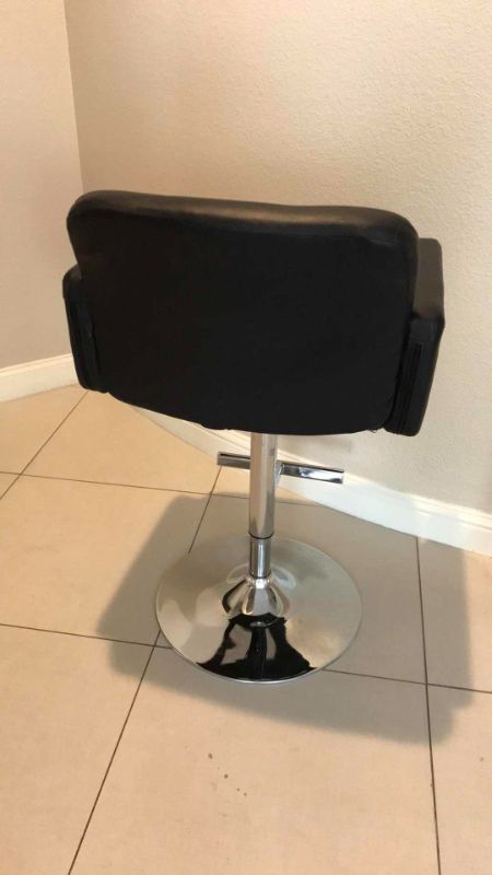 Photo 2 of MODREST LINDY CONTEMPORARY BLACK LEATHERETTE BAR STOOL - MORE OF THIS COLLECTION IN AUCTION 