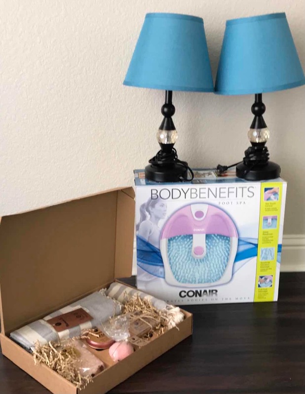 Photo 1 of WOMENS GIFT SET , CONAIR FOOT SAUNA & MORE 