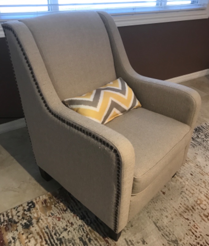 Photo 1 of JAYDEN BEIGE ACCENT CHAIR WITH NAIL HEAD TRIM - FEW MINOR SNAGS ON BACK OF CHAIR SEE PHOTOS / MORE OF THIS COLLECTION IN AUCTION