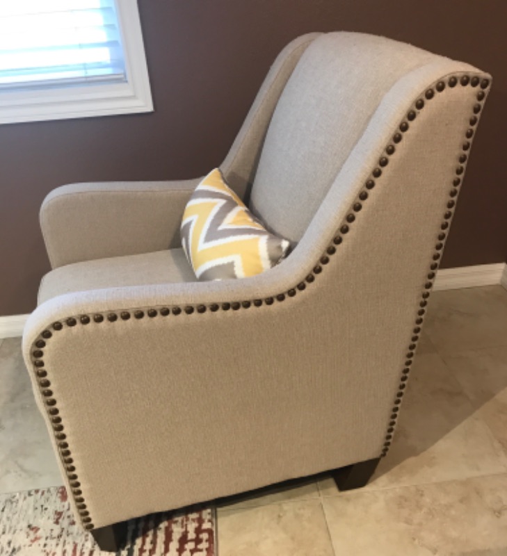 Photo 3 of JAYDEN BEIGE ACCENT CHAIR WITH NAIL HEAD TRIM - FEW MINOR SNAGS ON BACK OF CHAIR SEE PHOTOS / MORE OF THIS COLLECTION IN AUCTION