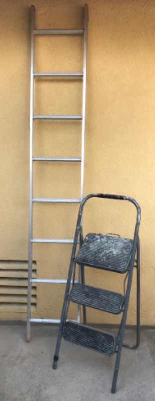 Photo 1 of LADDER & STEPS-TOOL