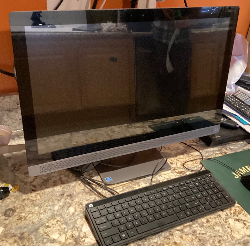 Photo 1 of HP PAVILION 27-a000 SERIES ALL-IN- ONE