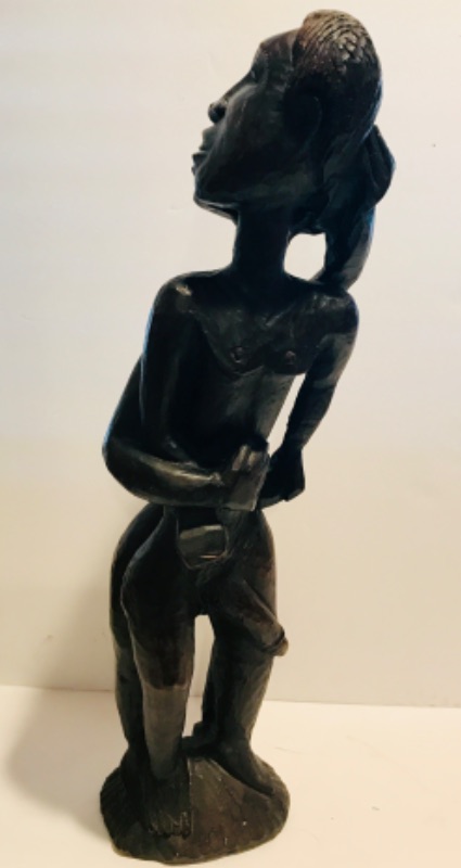 Photo 3 of VINTAGE TRIBAL ARTIFACT ASMAT MALE AND FEMALE FIGURES STANDING EMBRACED H21”