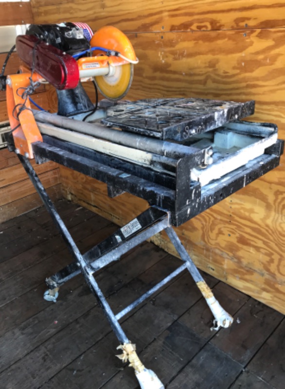 Photo 4 of TILE TABLE SAW