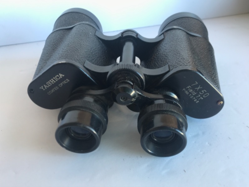 Photo 2 of VINTAGE YASHICA COATED OPTICS FIELD BINOCULARS 71’ Y-NO. 10793 7 x 50