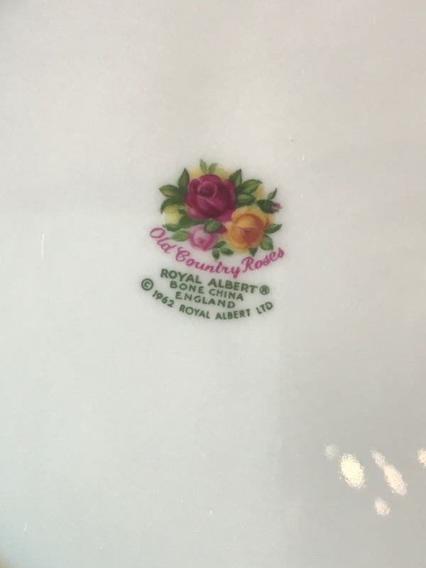 Photo 3 of ROYAL ALBERT BONE CHINA - OLD COUNTRY ROSES SALAD PLATES- MORE OF THIS COLLECTION IN AUCTION 