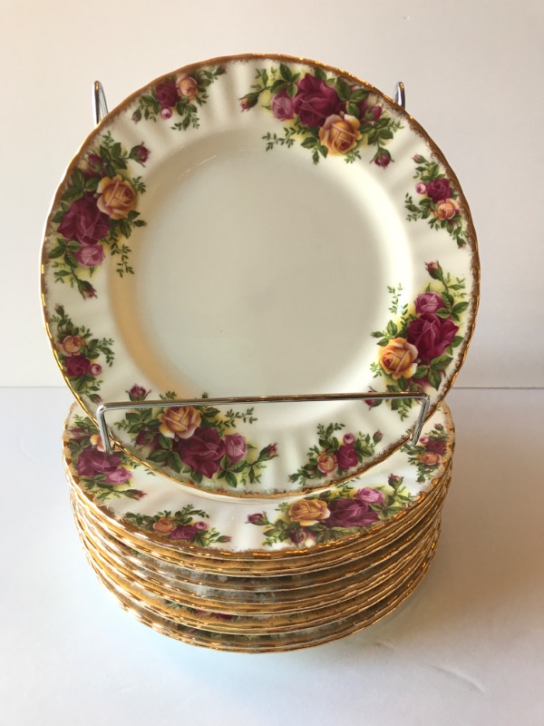 Photo 1 of ROYAL ALBERT BONE CHINA - OLD COUNTRY ROSES SALAD PLATES- MORE OF THIS COLLECTION IN AUCTION 