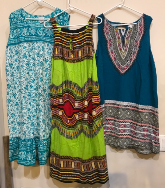 Photo 2 of WOMENS SUN DRESSES SIZE M/L