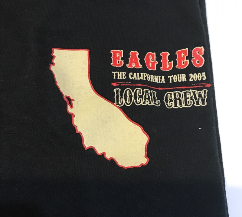 Photo 2 of VINTAGE EAGLES “THE CALIFORNIA TOUR 2005” LOCAL CREW CONCERT T-SHIRT SIZE XL