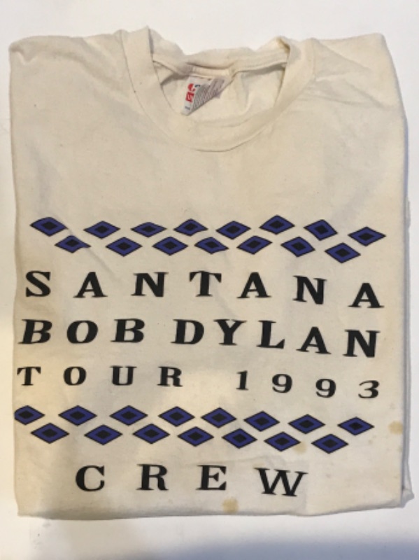 Photo 1 of VINTAGE CARLOS SANTANA AND BOB DYLAN TOUR 1993 LOCAL CREW T SHIRT SIZE L