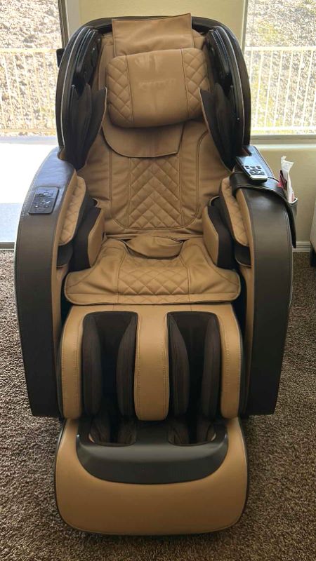 Photo 1 of KYOTA M888 4D MASSAGE CHAIR W REMOTE AND MANUALS