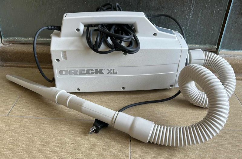 Photo 1 of HAND HELD ORECK XL VACUUM CLEANER (TESTED)