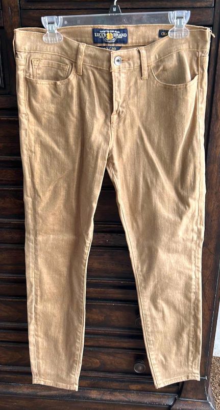 Photo 7 of WOMENS ANKLE LUCKY BRAND GOLD SHIMMER CHARLIE SKINNY PANTS 10/30