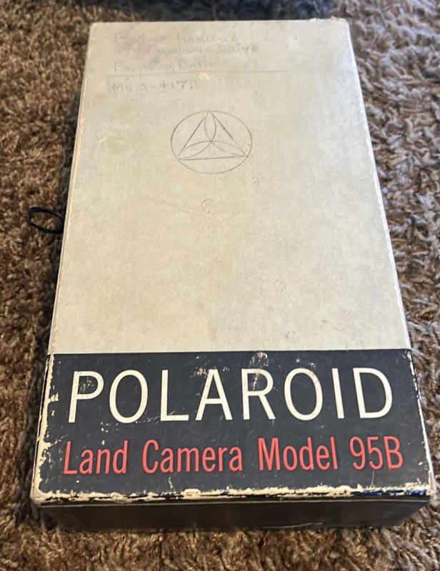 Photo 1 of VINTAGE POLAROID LAND CAMERA MODEL 95B IN ORIGINAL BOX