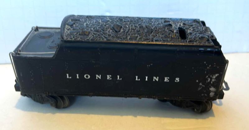 Photo 1 of VINTAGE LIONEL METAL TRAIN 7”