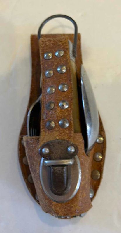 Photo 1 of VINTAGE KNIFE AND SURVIVAL SET IN LEATHER CASE