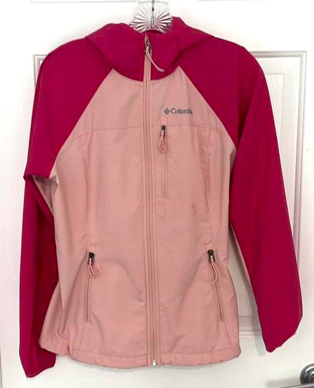 Photo 1 of TWO TONE PINK WOMENS COLUMBIA  HOODIE JACKET SIZE MED