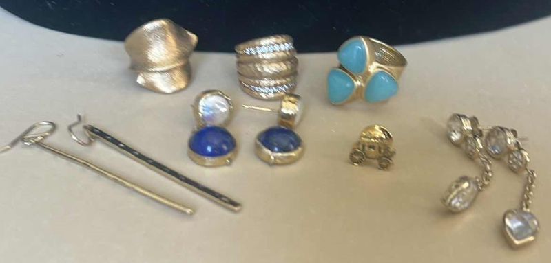 Photo 1 of FASHION JEWELRY ASSORTMENT RING 5,6