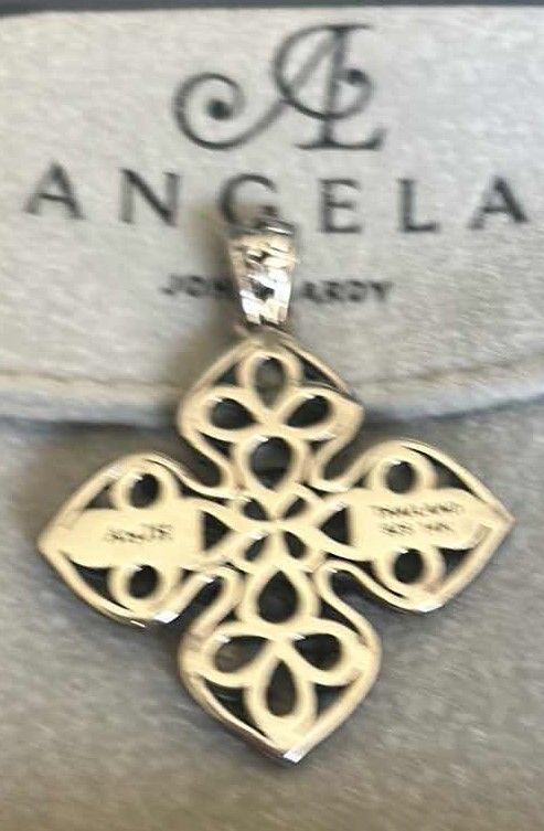 Photo 2 of FINE JEWELRY - .925 STERLING SILVER AND 14K PENDANT ANGELA BY JOHN HARDY