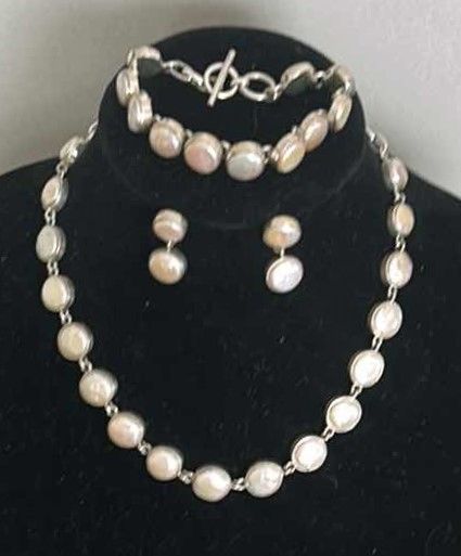 Photo 2 of GORGEOUS STERLING SILVER WITH FRESH WATER PEARLS FINE JEWELRY COLLECTION