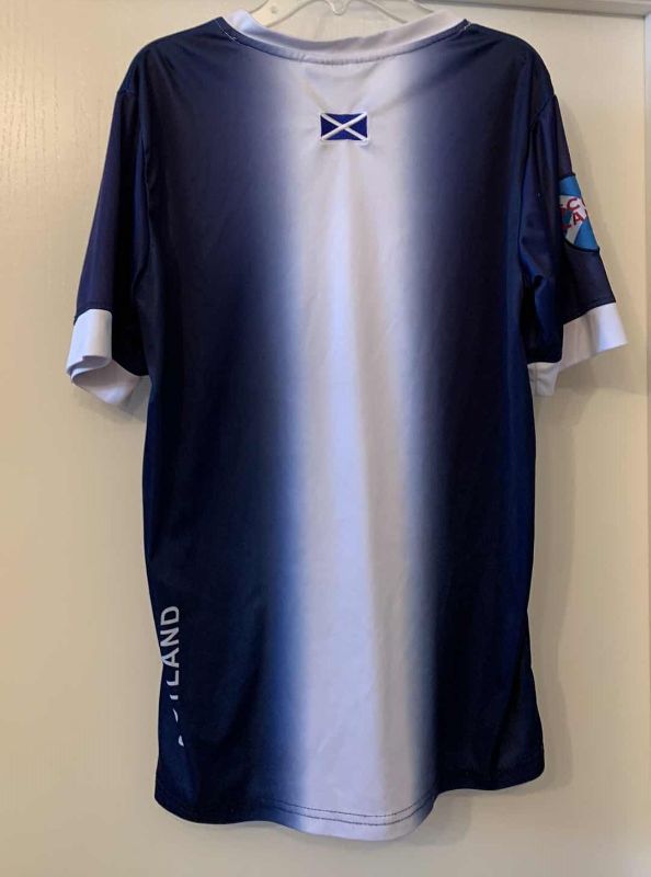 Photo 3 of SOCCER SCOTLAND MENS JERSEY SIZE SMALL