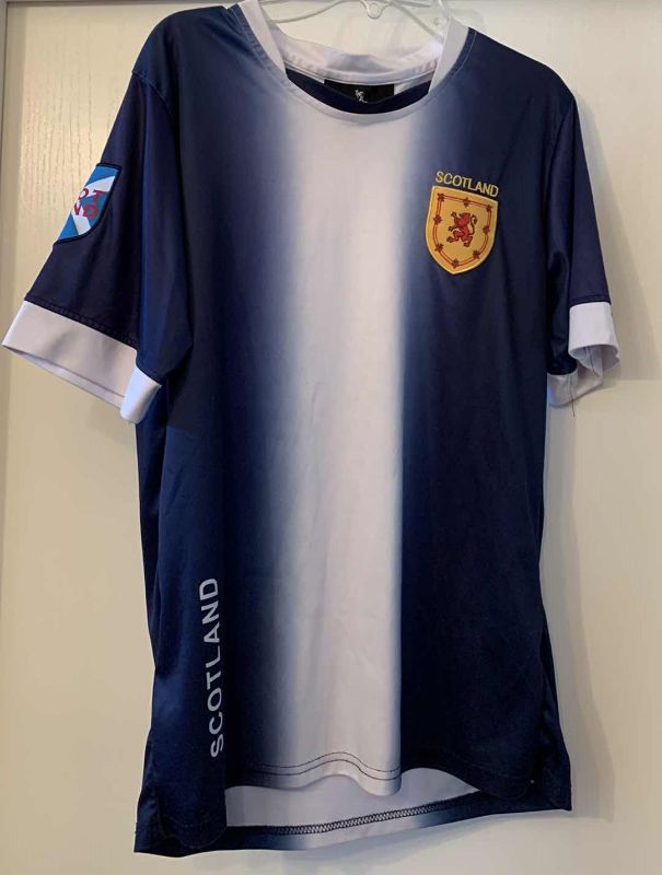 Photo 1 of SOCCER SCOTLAND MENS JERSEY SIZE SMALL