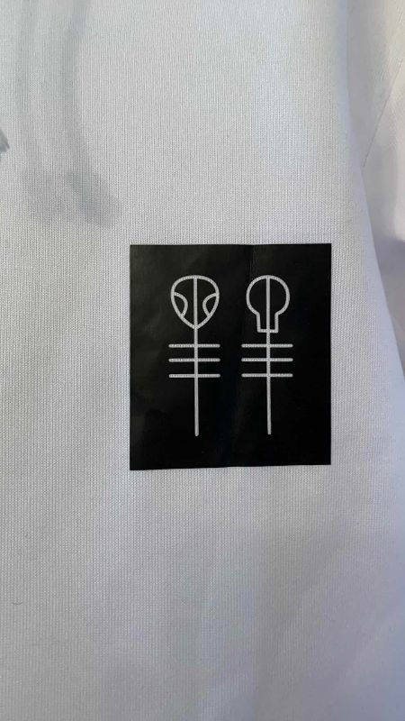 Photo 3 of TWENTY ONE PILOTS HOODIE SIZE M