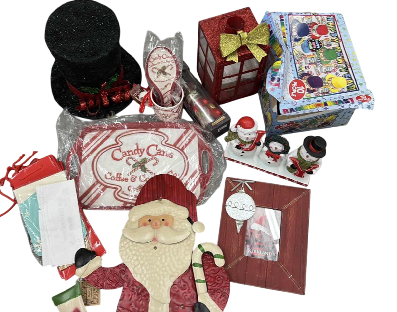 Photo 1 of CHRISTMAS HOLIDAY DECORATIONS