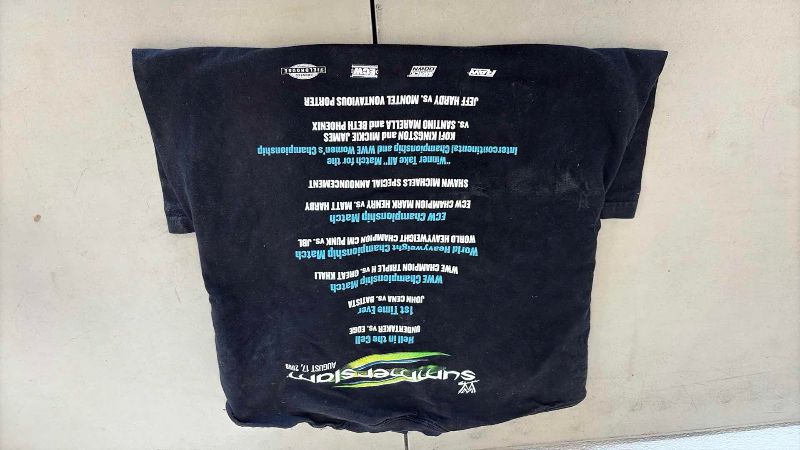 Photo 1 of AUTHENTIC WWE T-SHIRT XL