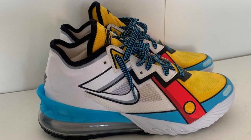 Photo 1 of NIKE LEBRON 18 LOW STEWIE GRIFFINS (MENS 7)