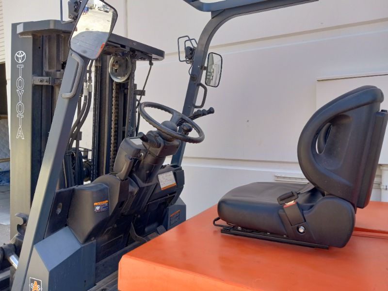 Photo 13 of TOYOTA ELECTRIC FORKLIFT TRUCK MODEL
7FBCU35 8000LB CAPACITY YEAR 2020 48VOLT W 4 LONG FORKS & ENERGIC PLUS BATTERY CHARGER NG-TSSM120-12_48-050 OUTPUT DC 12/24/36/48V 