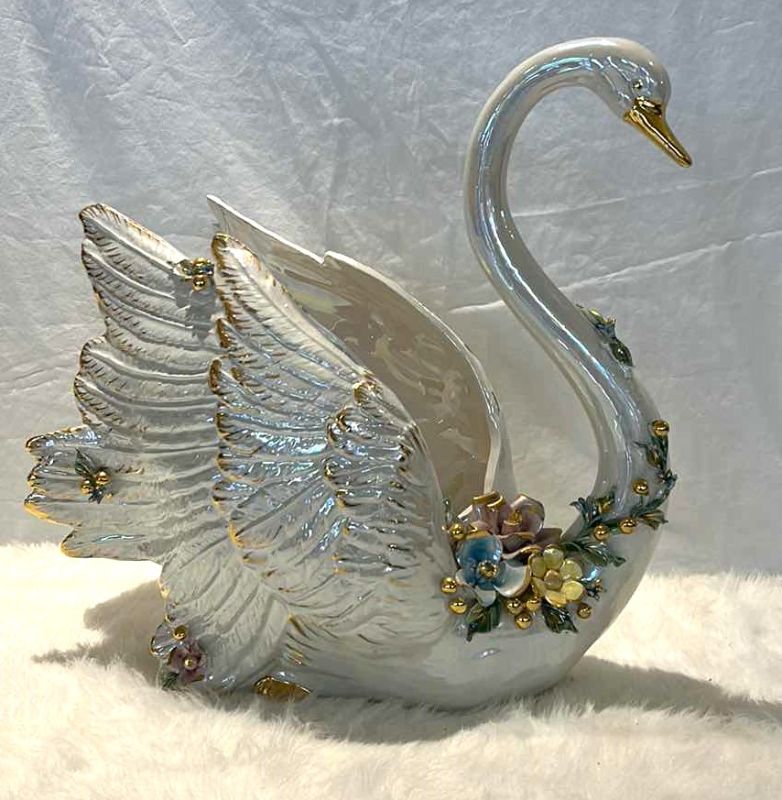 Photo 9 of VINTAGE IRIDESCENT IVORY PORCELAIN SWAN WITH GOLD MADE IN ITALY 15” x 16”