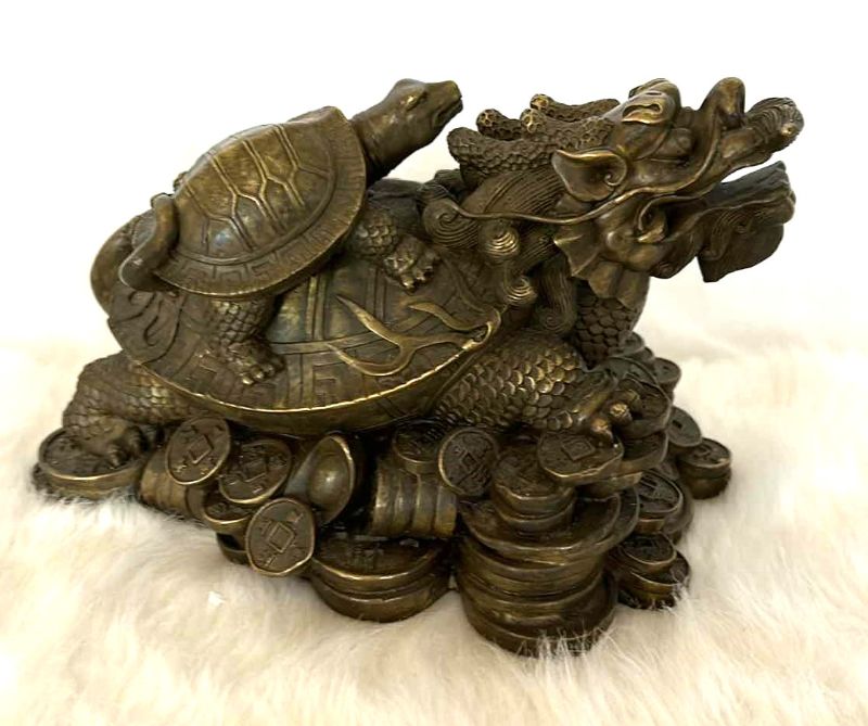 Photo 1 of VINTAGE CHINESE GILDED BRONZE MONEY DRAGON METAL SCULPTURE 9” x 6”