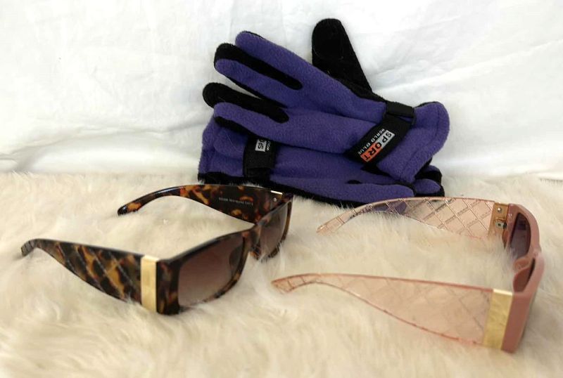 Photo 1 of WOMENS ASSORTMENT - 2 PAIR SUNGLASSES AND GLOVES