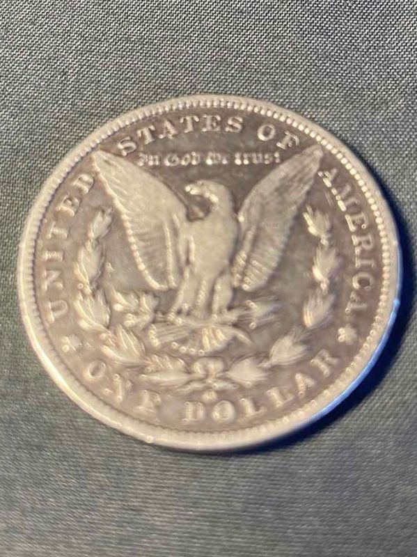 Photo 1 of 1900-0 U.S. MORGAN SILVER DOLLAR