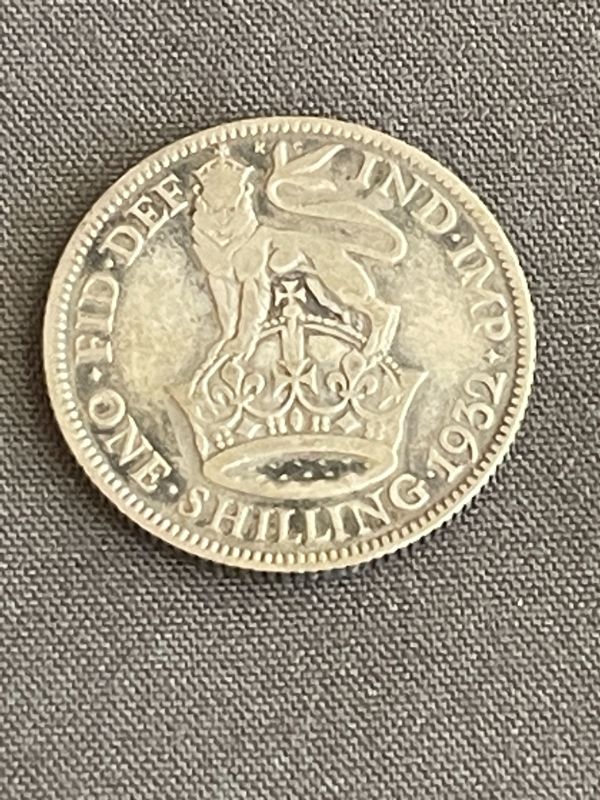 Photo 2 of 1932 GREAT BRITAIN KING GEORGE V SHILLING