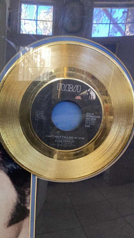 Photo 5 of ELVIS AND FRANK SINATRA 45 GOLD RECORD DISPLAY CASE: ALL SHOOK UP, CAN,T HELP FALLING IN LOVE, THEME FROM NEW YORK, NEW YORK, AND CYCLES 36” X H 36”