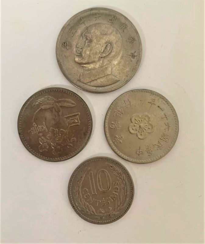 Photo 1 of 4- COLLECTORS COINS 1 URUGUAY, 3 TAIWAN