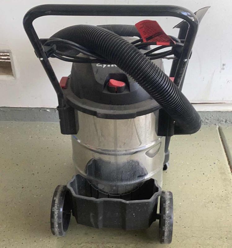 Photo 3 of HUSKY 10 GALLON 5 HP SHOP VACUUM