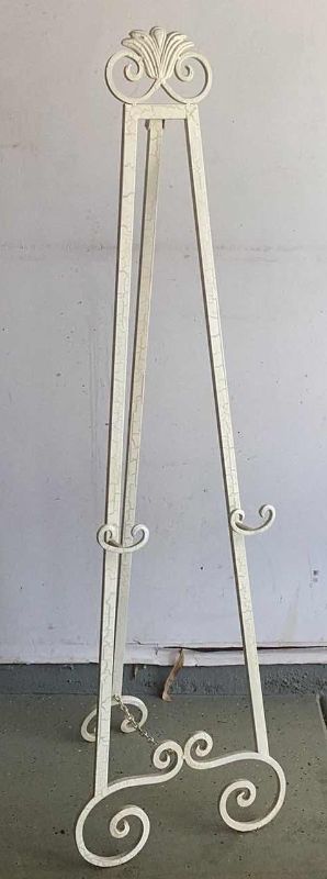 Photo 1 of METAL ART EASEL 16” X 62”